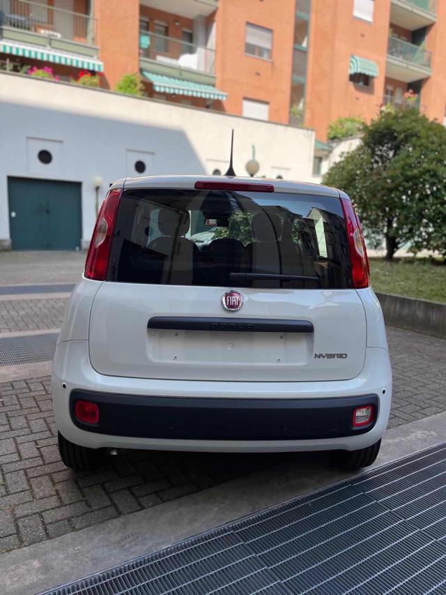 FIAT Panda 1.0 ICON Hybrid CAR PLAY 5"POSTO-SENSORI