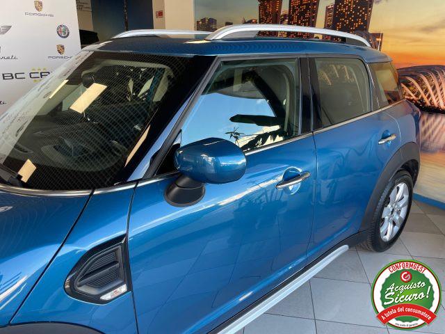 MINI Countryman 2.0 Cooper D 150cv Aut. *NAVI