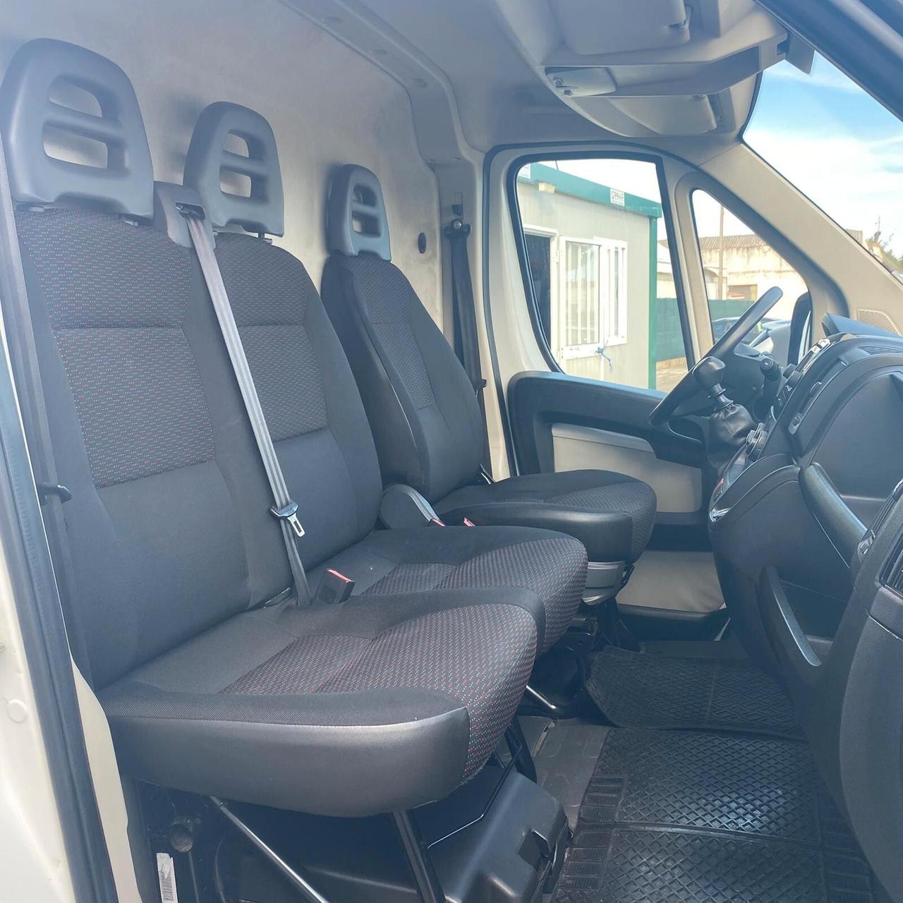 Citroen Jumper 33 L1H2 2.0 BlueHDi 130 KM 0
