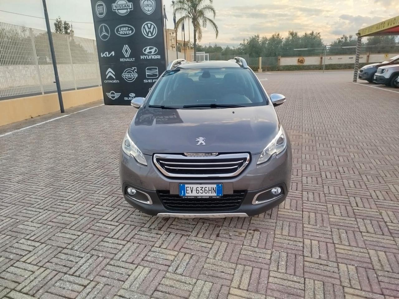 Peugeot 2008 1.6 e-HDi 115 CV Stop&Start Allure