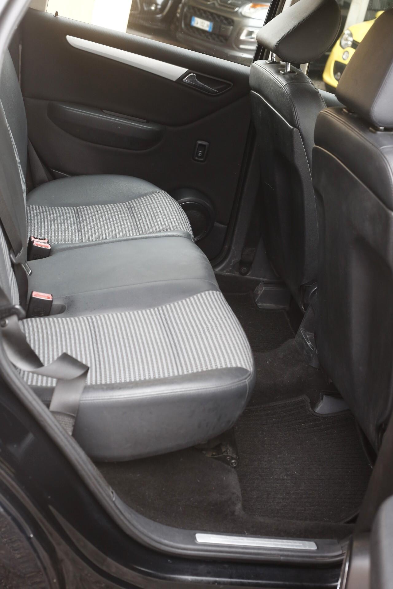 Mercedes-benz A 150 Classic Basic