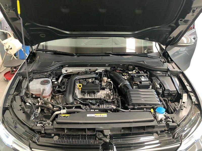 Volkswagen Golf Golf 1.0 eTSI EVO DSG Life
