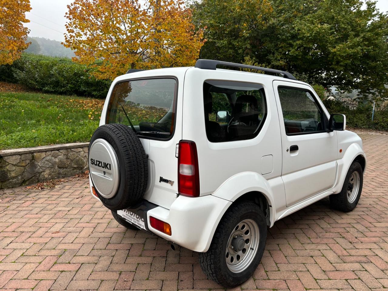 Suzuki Jimny 1.3i 16V cat 4WD JLX