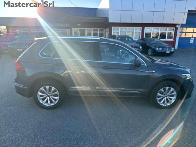 VOLKSWAGEN Tiguan Tiguan 2.0 tdi Life 150cv dsg GE258YF