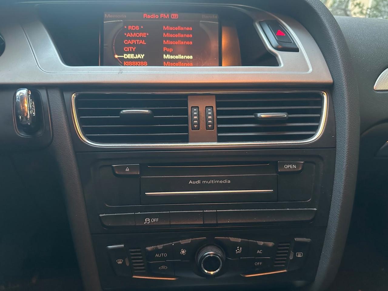 Audi A4 Avant 2.7 V6 TDI 190CV