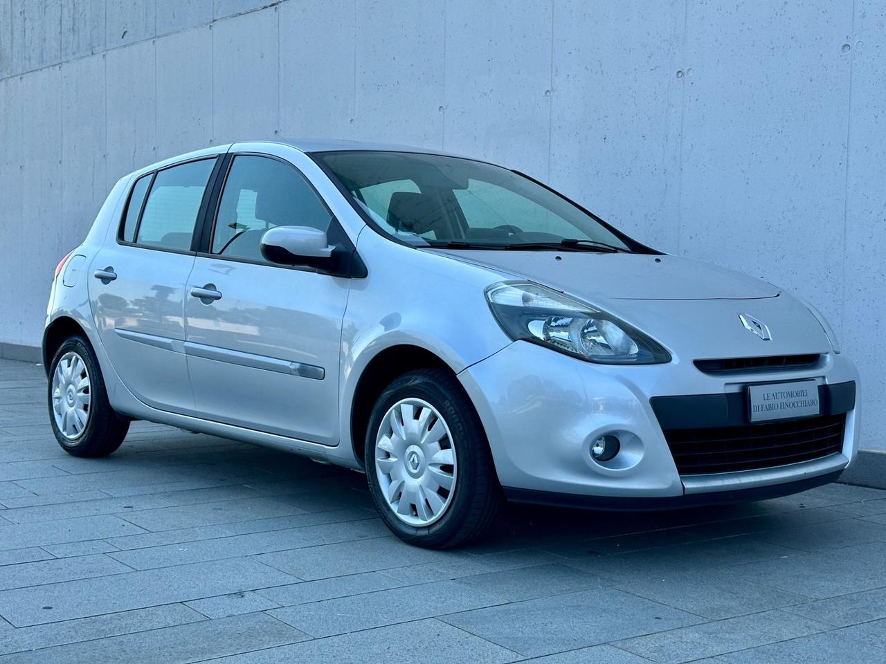 Renault Clio 1.2 16V 5 porte Luxe