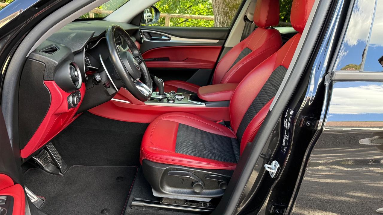 Alfa Romeo Stelvio 2.2 Turbodiesel 190 CV AT8 Q4 Super