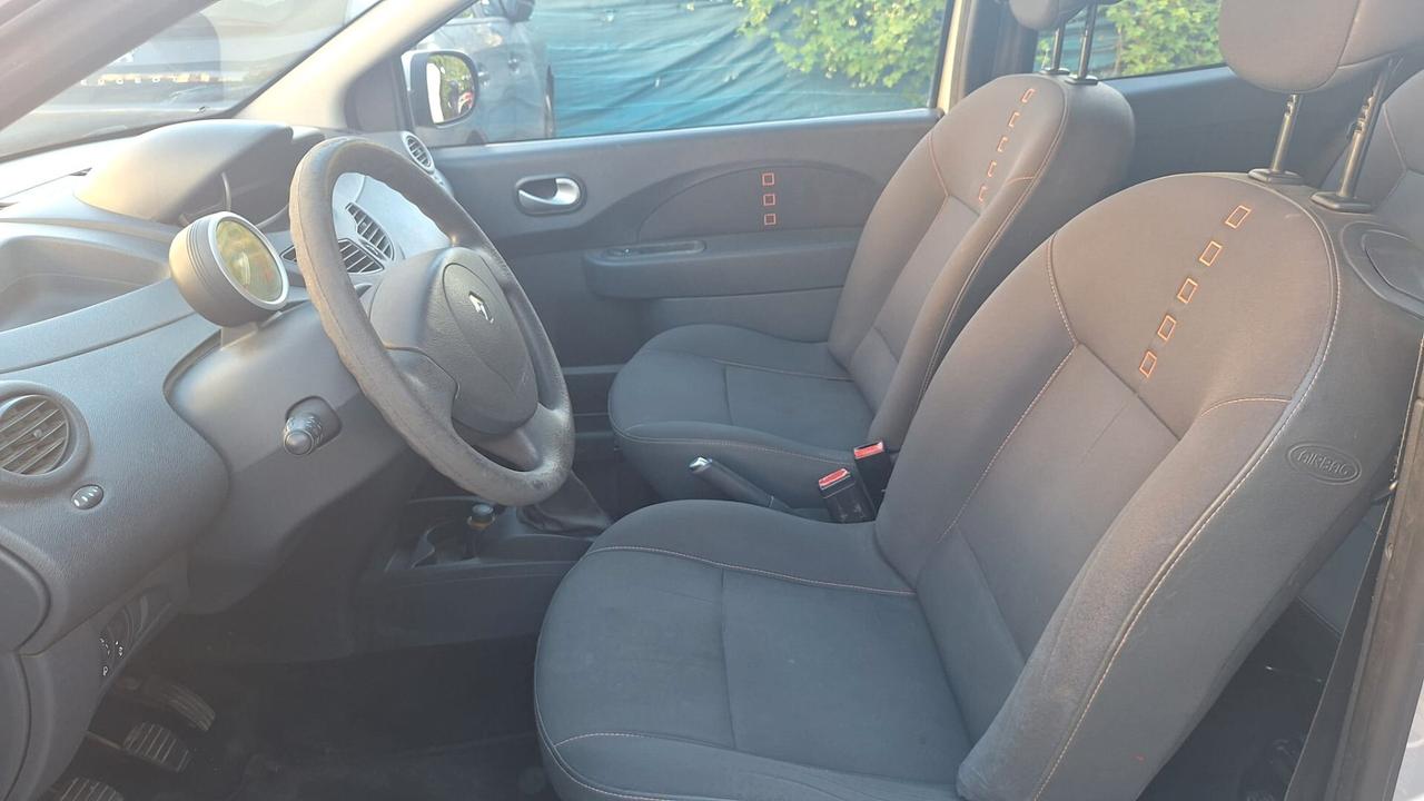 Renault Twingo 1.2 16V LEV Dynamique