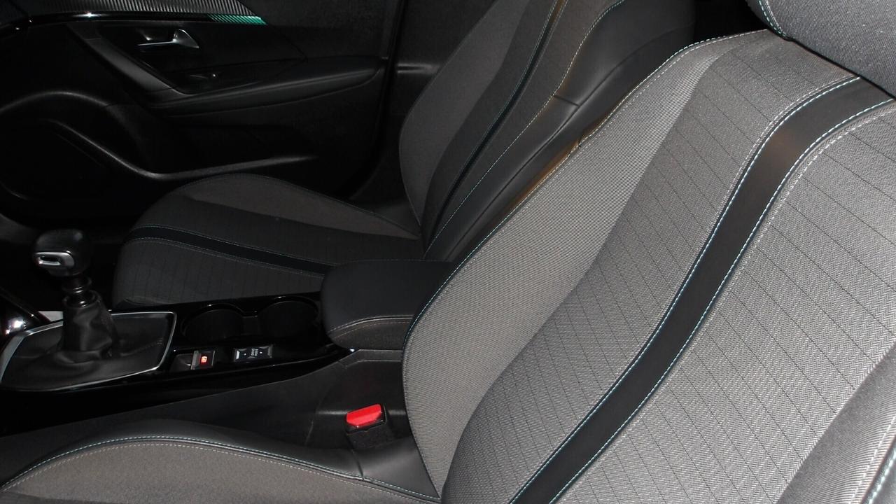 PEUGEOT 2008 1.2-GARANZIA 24 MESI-PREZZO PROMO!