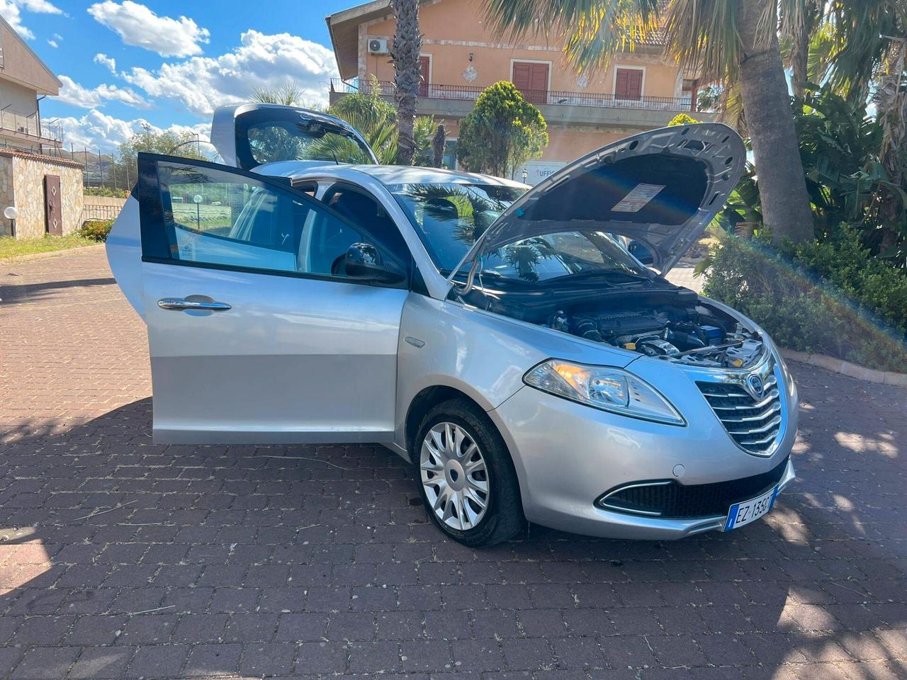Lancia Ypsilon 1.3 MJT 16V 95 CV 5 porte S&S Elle