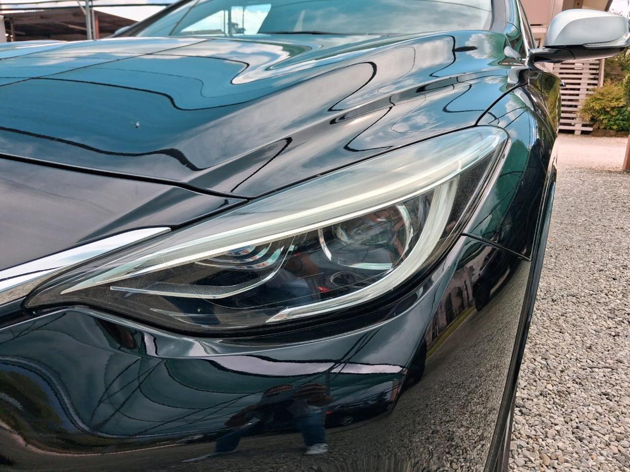 Infiniti Q30 1.5d Premium City Black 109cv