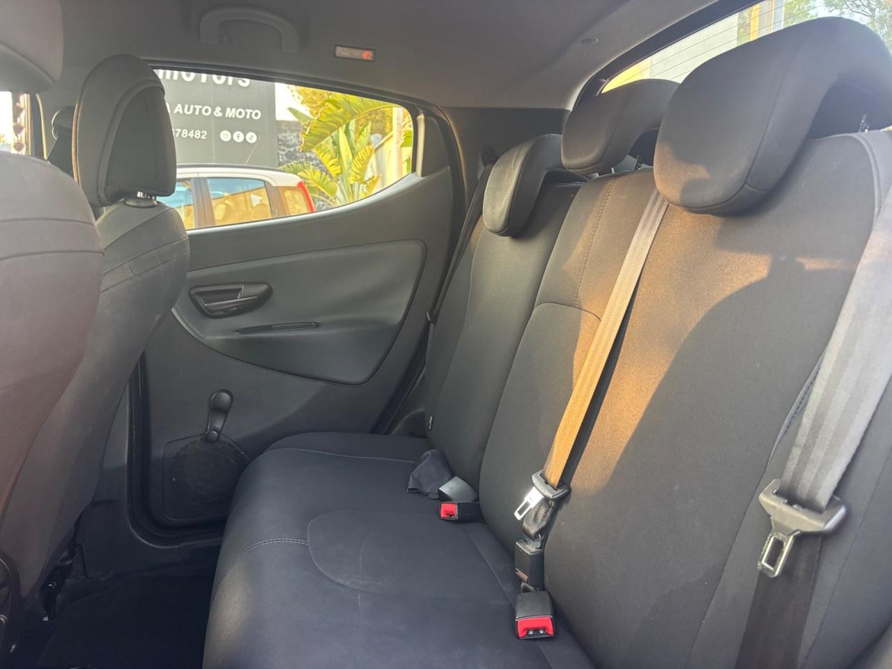 Lancia Ypsilon 1.2 GPL-2016