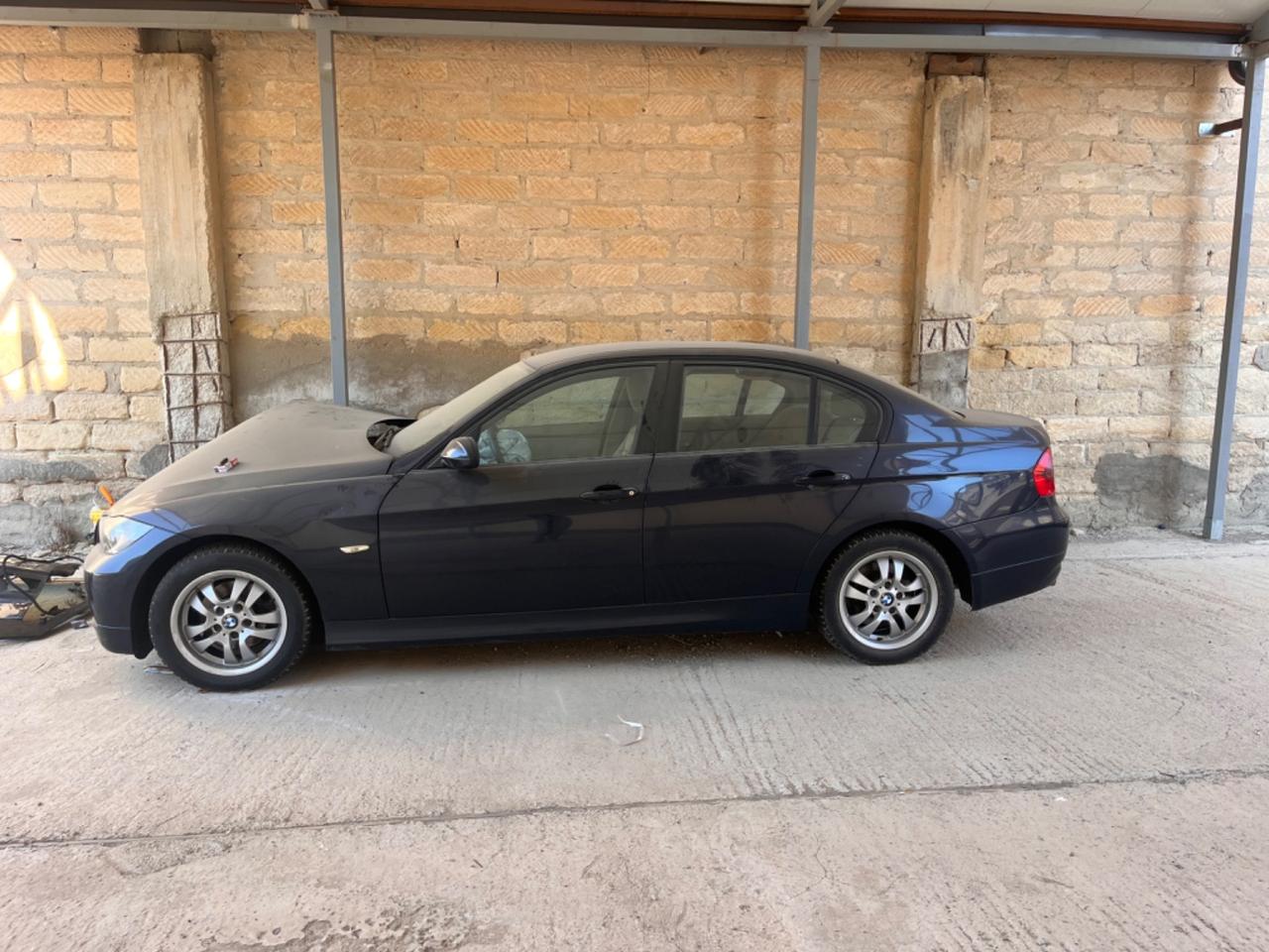 Bmw 320 D 163cv 2007 sinistrata PERMUTA