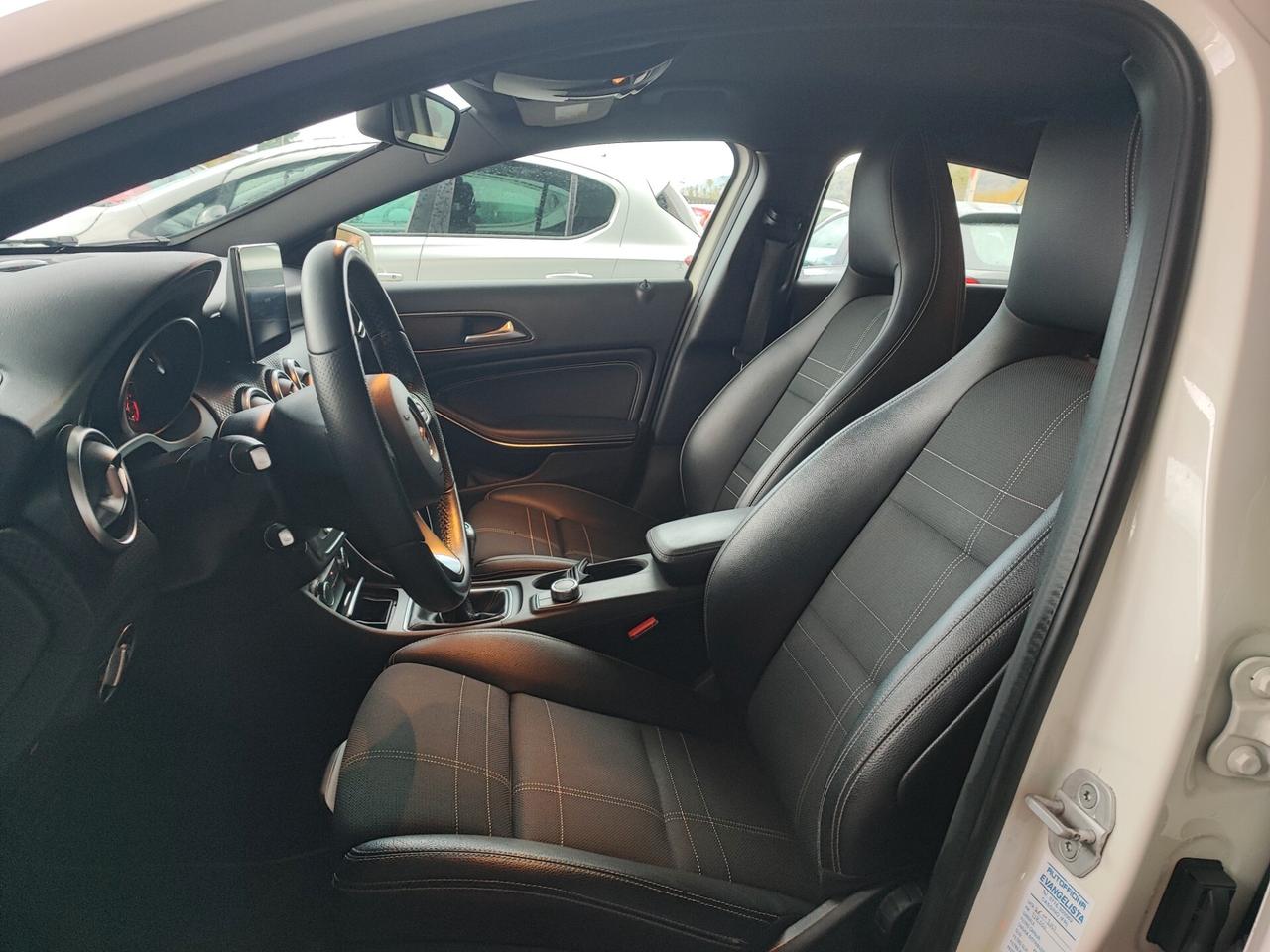 Mercedes-benz A 180 d Premium