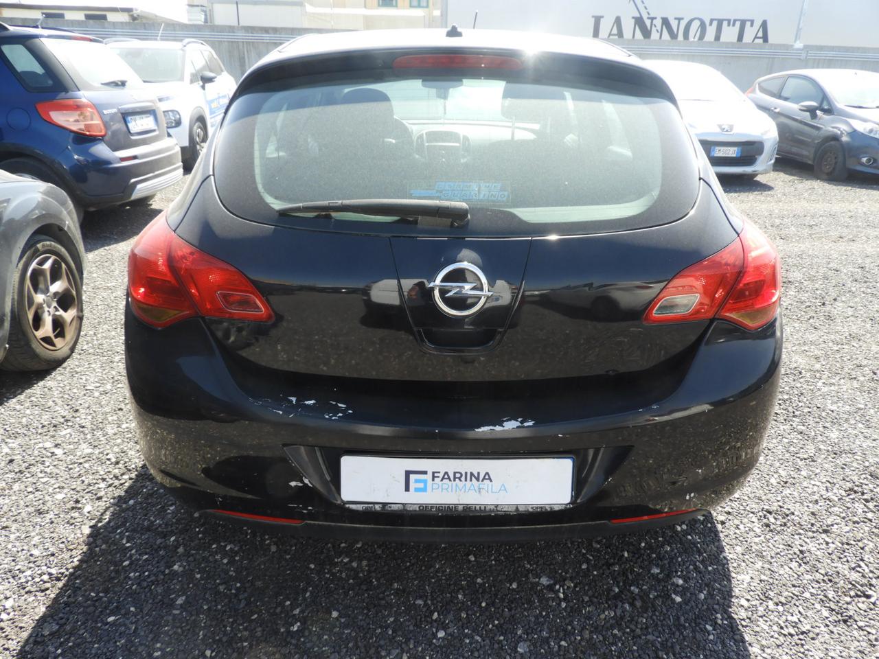 OPEL Astra IV 2010 - Astra 5p 1.7 cdti Cosmo 110cv