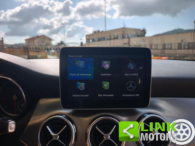 MERCEDES-BENZ GLA 200 d Automatic Sport