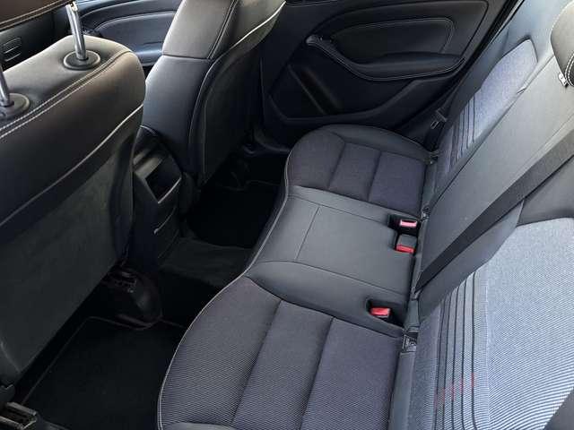 Mercedes-Benz B 180 B 180 d Sport