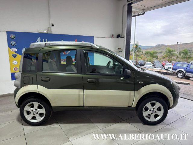 FIAT Panda 1.3 MJT 16V 4x4 Cross