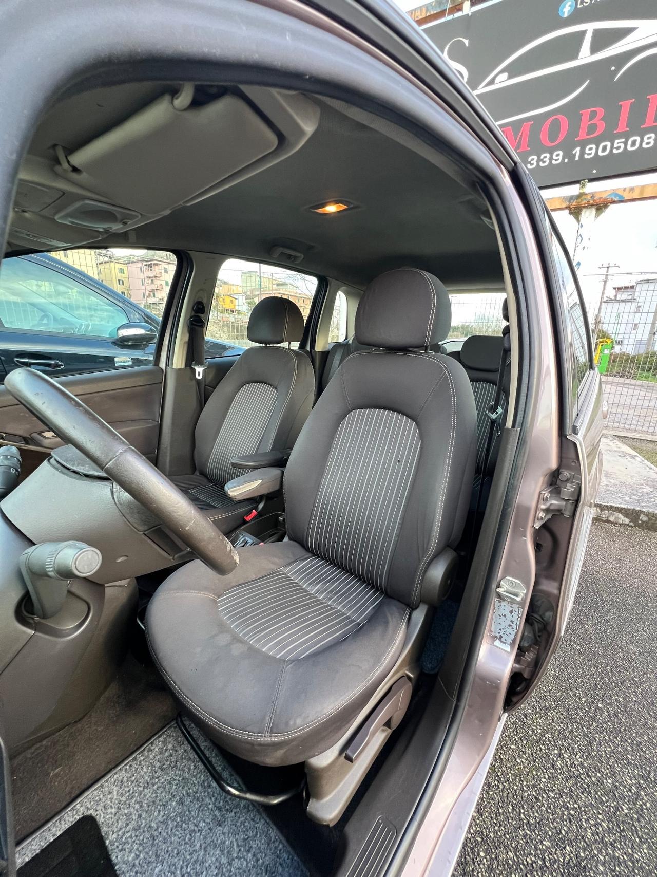 Lancia MUSA 1.4 16V Poltrona Frau