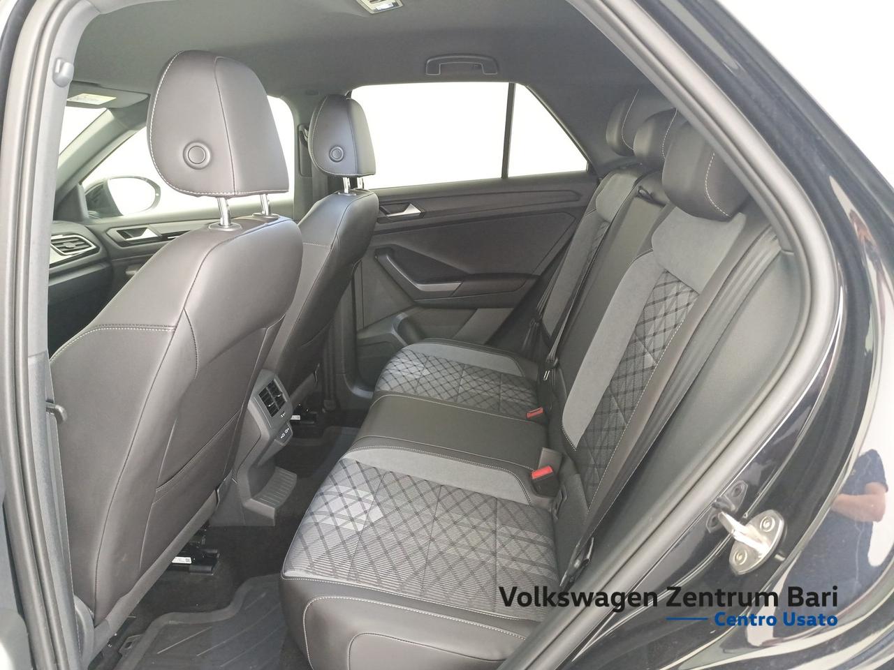 Volkswagen T-Roc 1.0 tsi r-line 110cv
