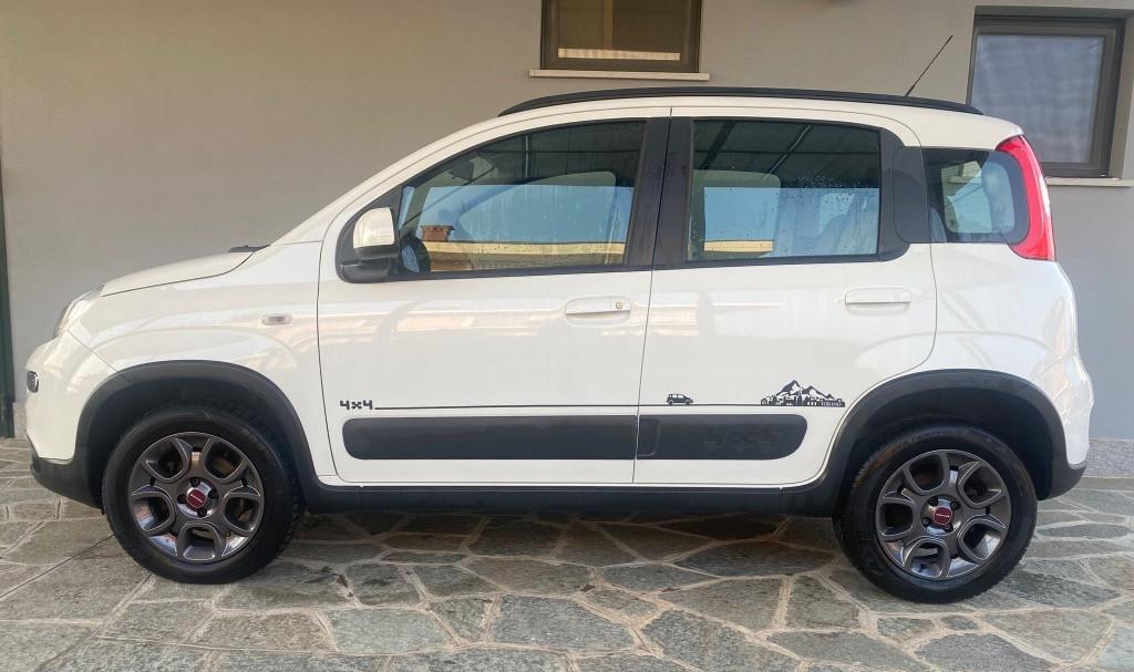 Fiat Panda 4x4 Panda 0.9 t.air turbo 4x4 85cv E6
