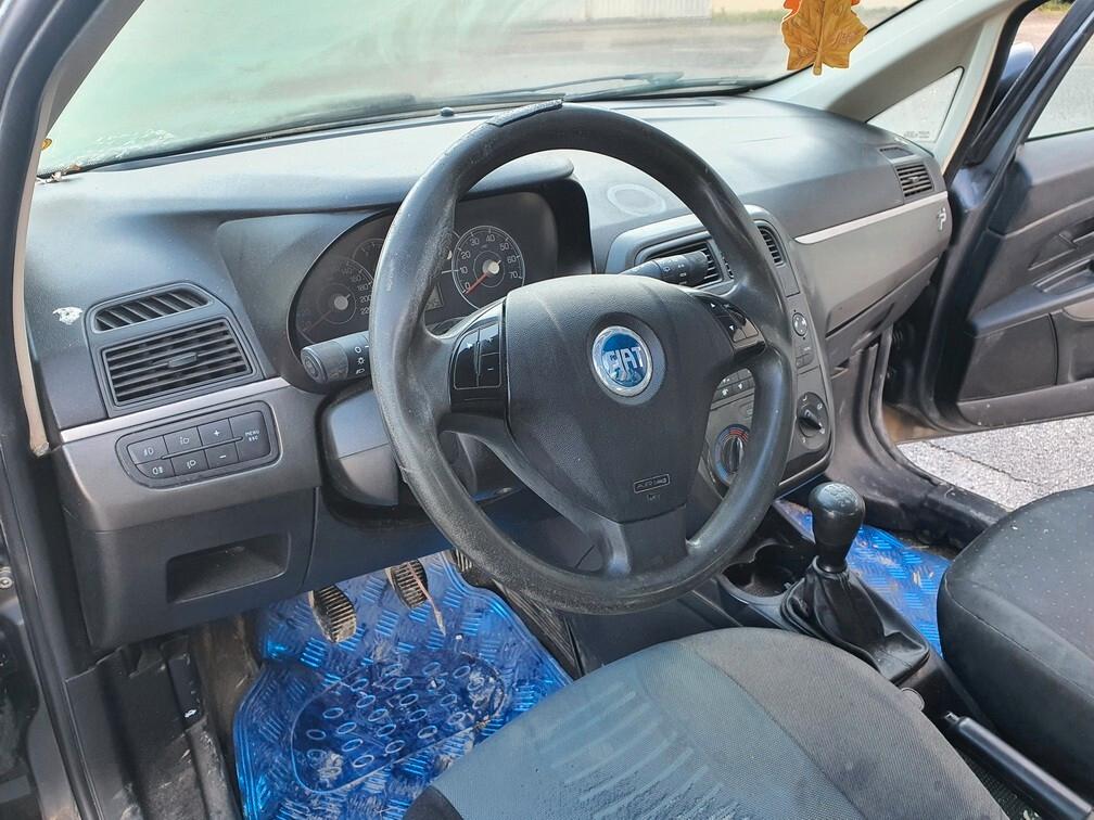 Fiat Grande Punto 1.3 MJT 75CV 5p. Active