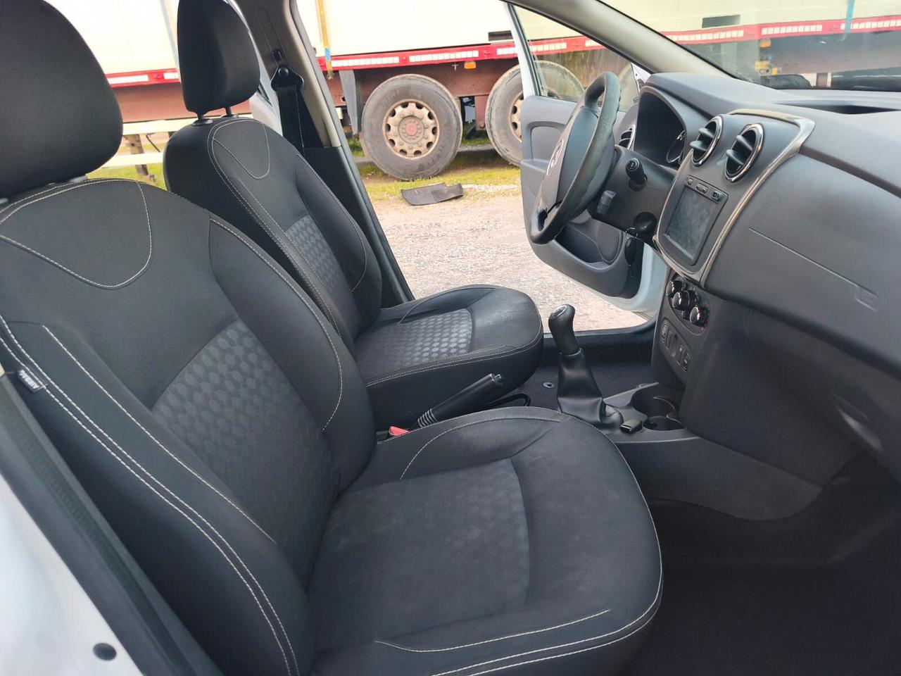 Dacia Logan Sw 2015----1.5 Diesel