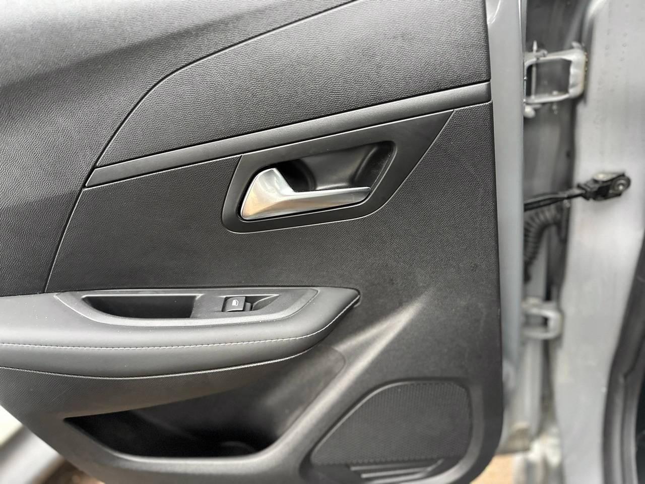 PEUGEOT 208 II 2023 - 208 1.2 puretech Allure s&s 100cv