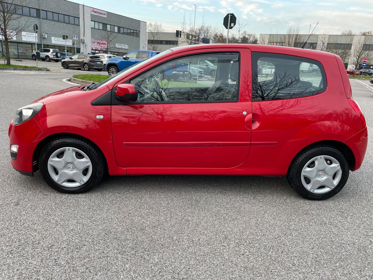 Renault Twingo 1.2 16V Live* Neo patentati *