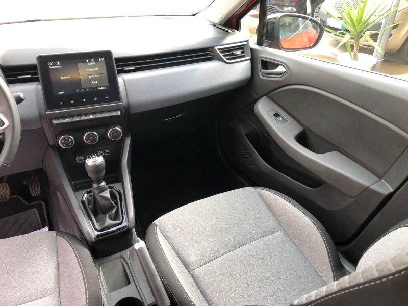 Renault Clio 1.0SCe 65cv anno 2024