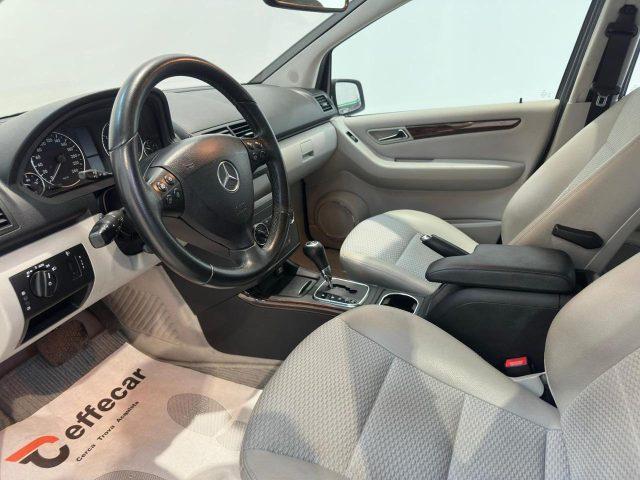 MERCEDES-BENZ A 180 AUT. Elegance OK NEOP