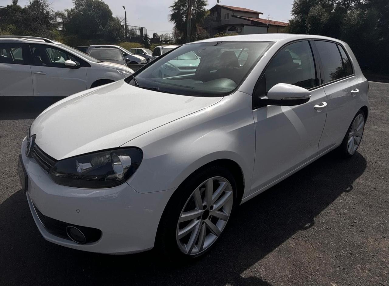 Volkswagen Golf 1.6 TDI DPF 5p. Highline