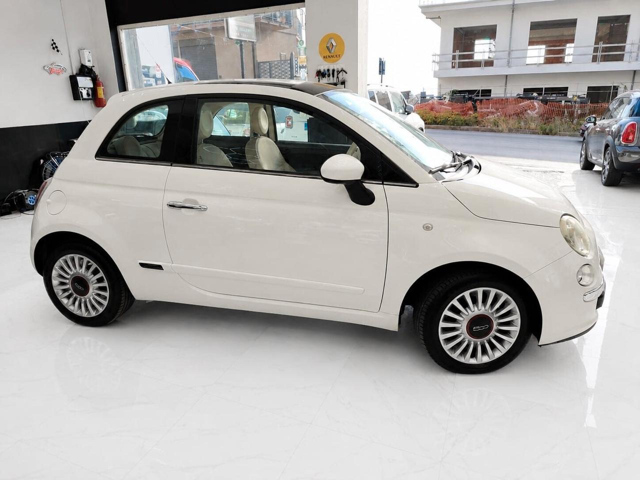 FiAT 500 1.2 BENZiNA