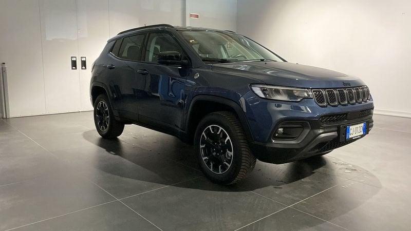 Jeep Compass 1.3 T4 240CV PHEV AT6 4xe Trailhawk