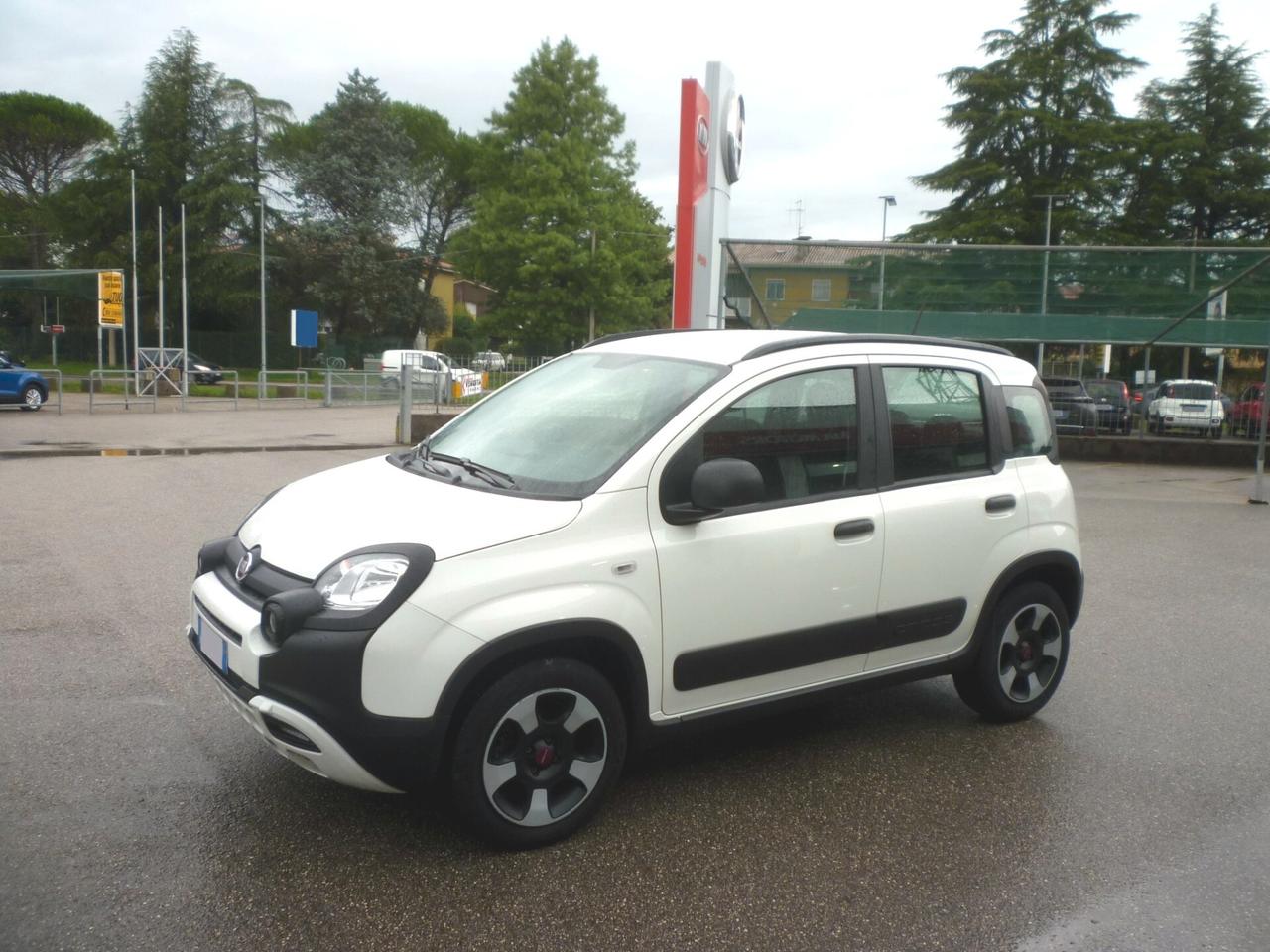 FIAT Panda 1.0 Hybrid 70 CV City Cross BIANCO 2020