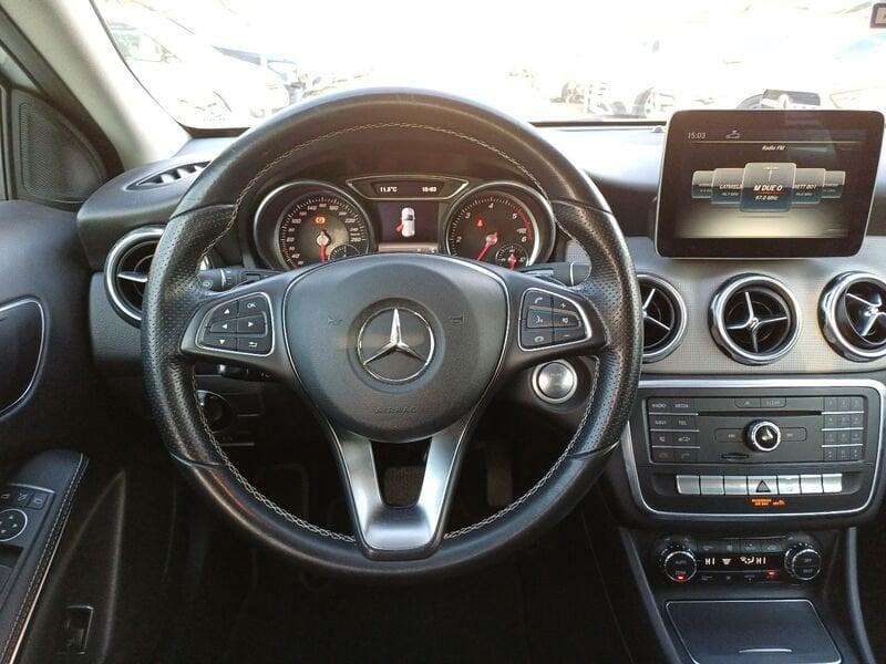 Mercedes-Benz GLA GLA 200 d Automatic Sport