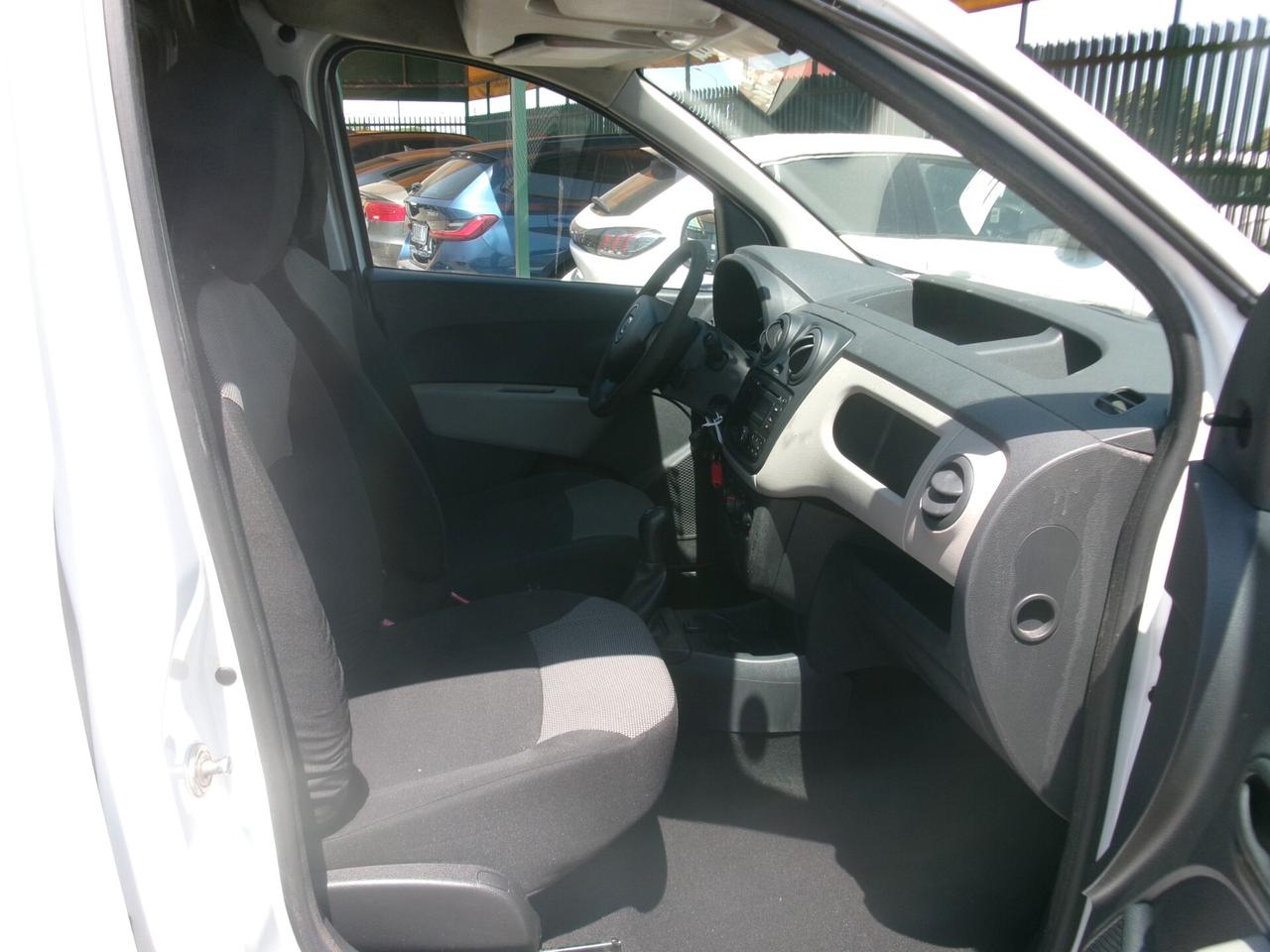 Dacia DOKKER FURGONE 1.5 DCI 90CV EURO 6 SCAFFALATURE INTERNE