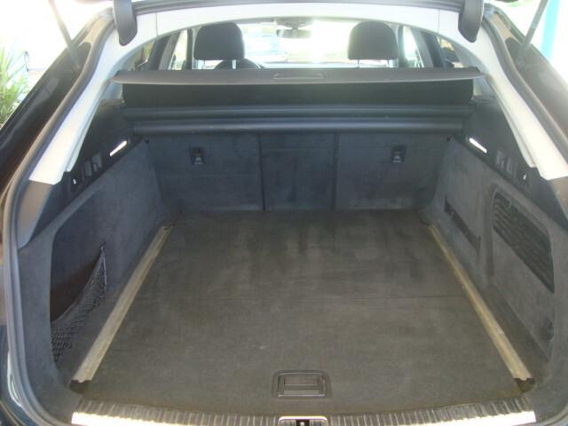 Audi A6 Avant 40 2.0 tdi mhev 204CV Design s-tronic