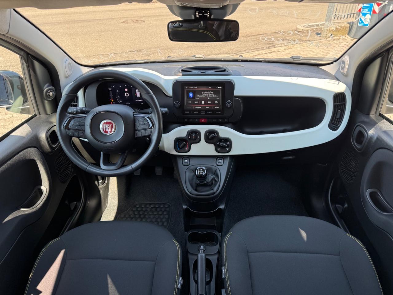 Fiat Panda 1.0 FireFly S&S Hybrid Pandina