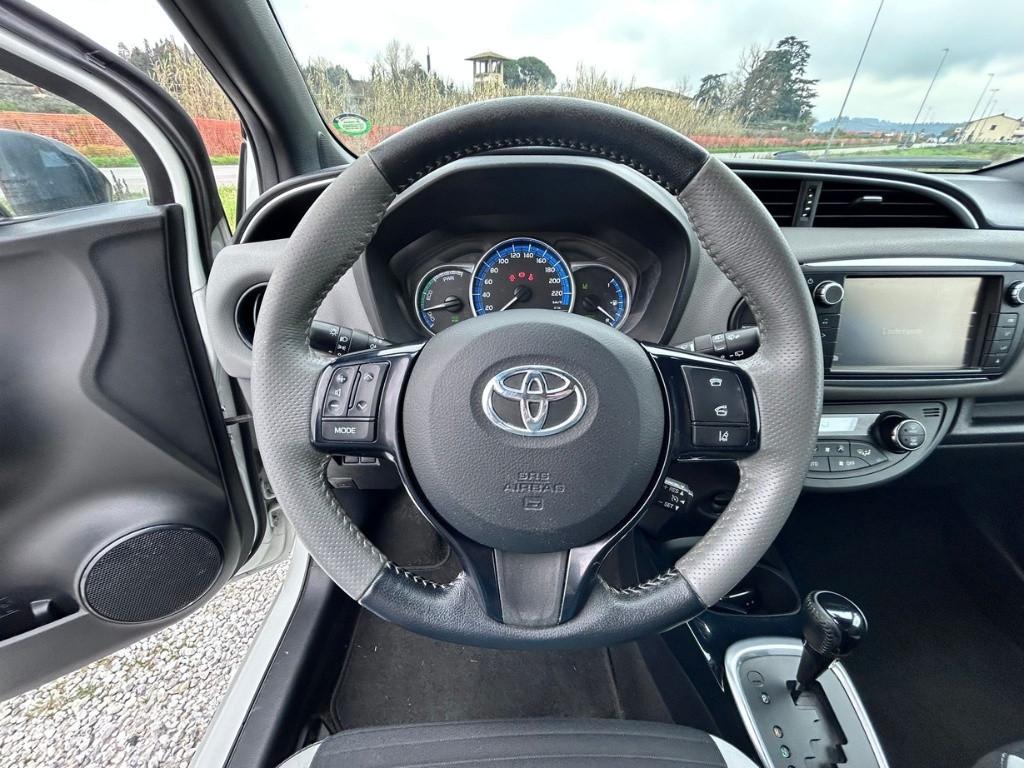 TOYOTA Yaris III 2015 - Yaris 5p 1.5h Style my16