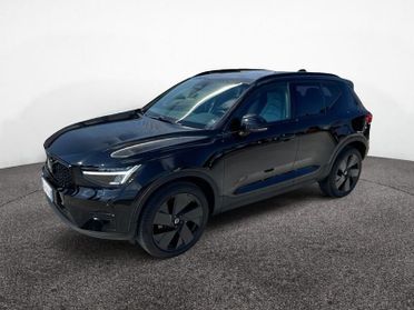 Volvo XC40 B3 automatico Ultra Black Edition