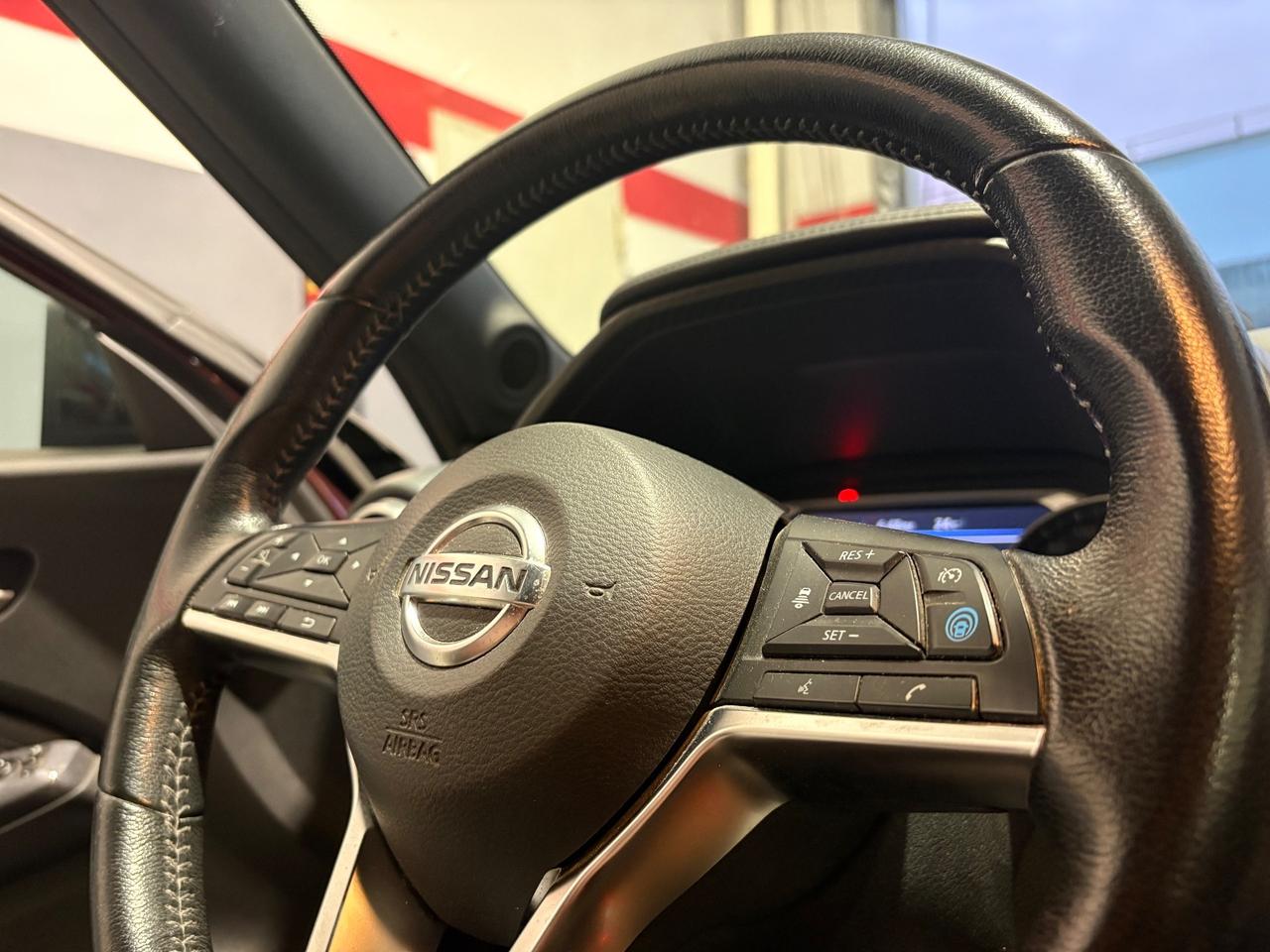 Nissan Juke 1.0 DIG-T 117 CV Tekna