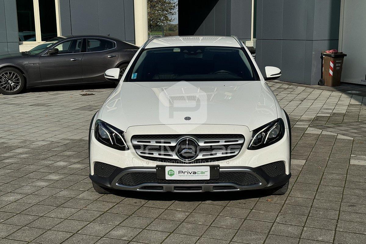 MERCEDES E 220 d S.W. 4Matic Auto Business Sport All-Terrain