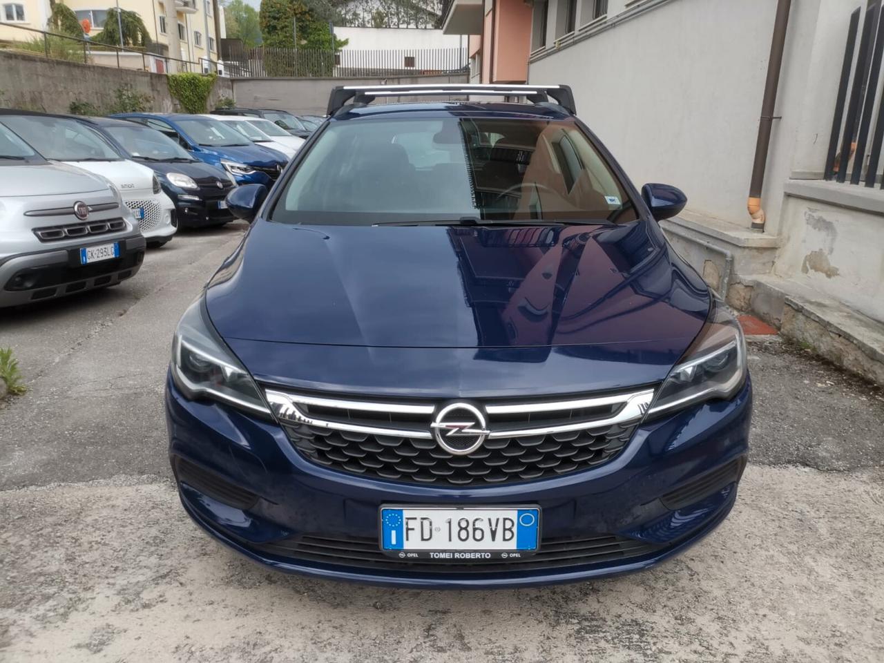 Opel Astra 1.6 CDTi 136CV aut. Sports Tourer Elective station wagon