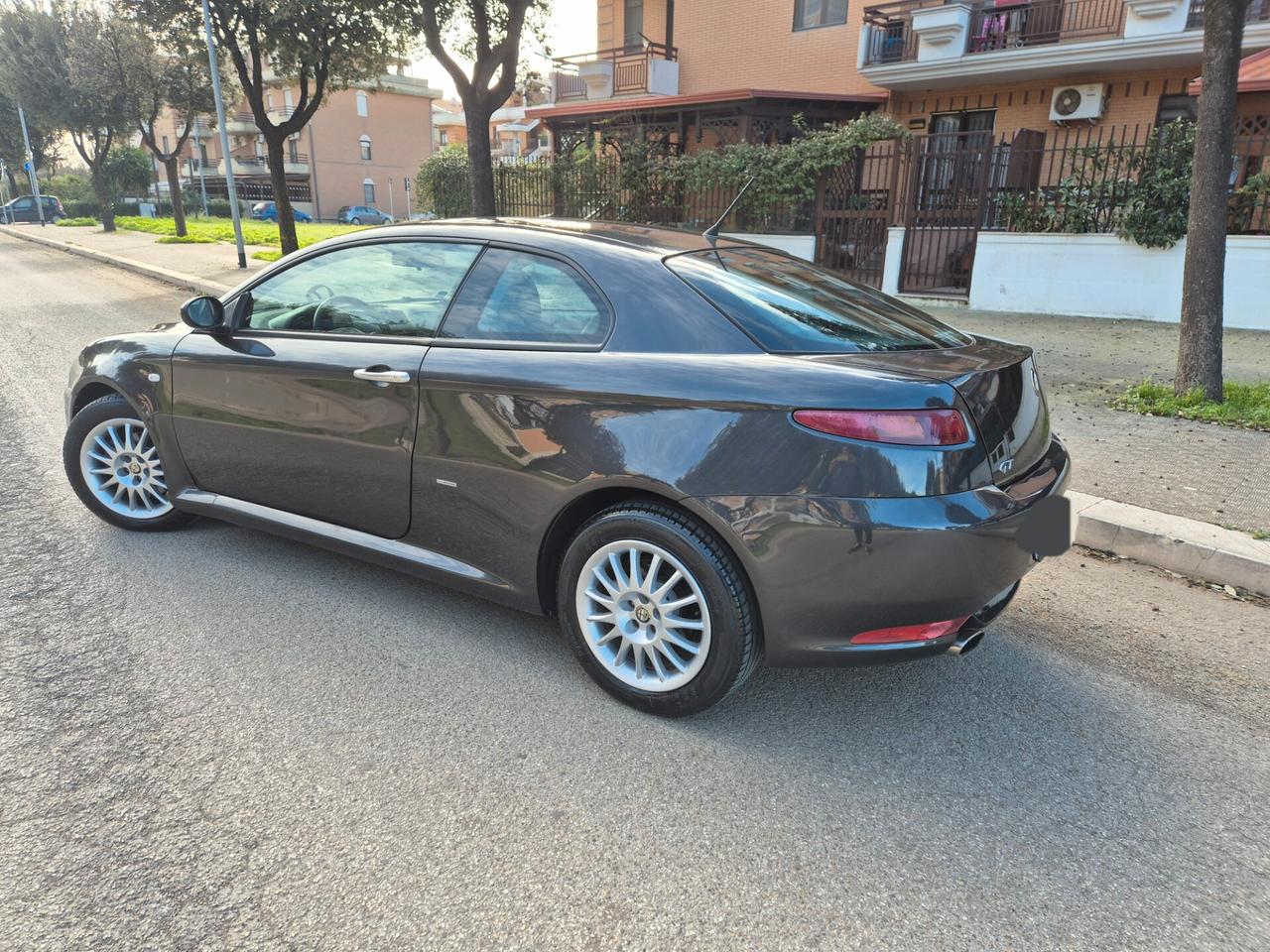 Alfa Romeo gt 1.9 150cv multijet anno 07