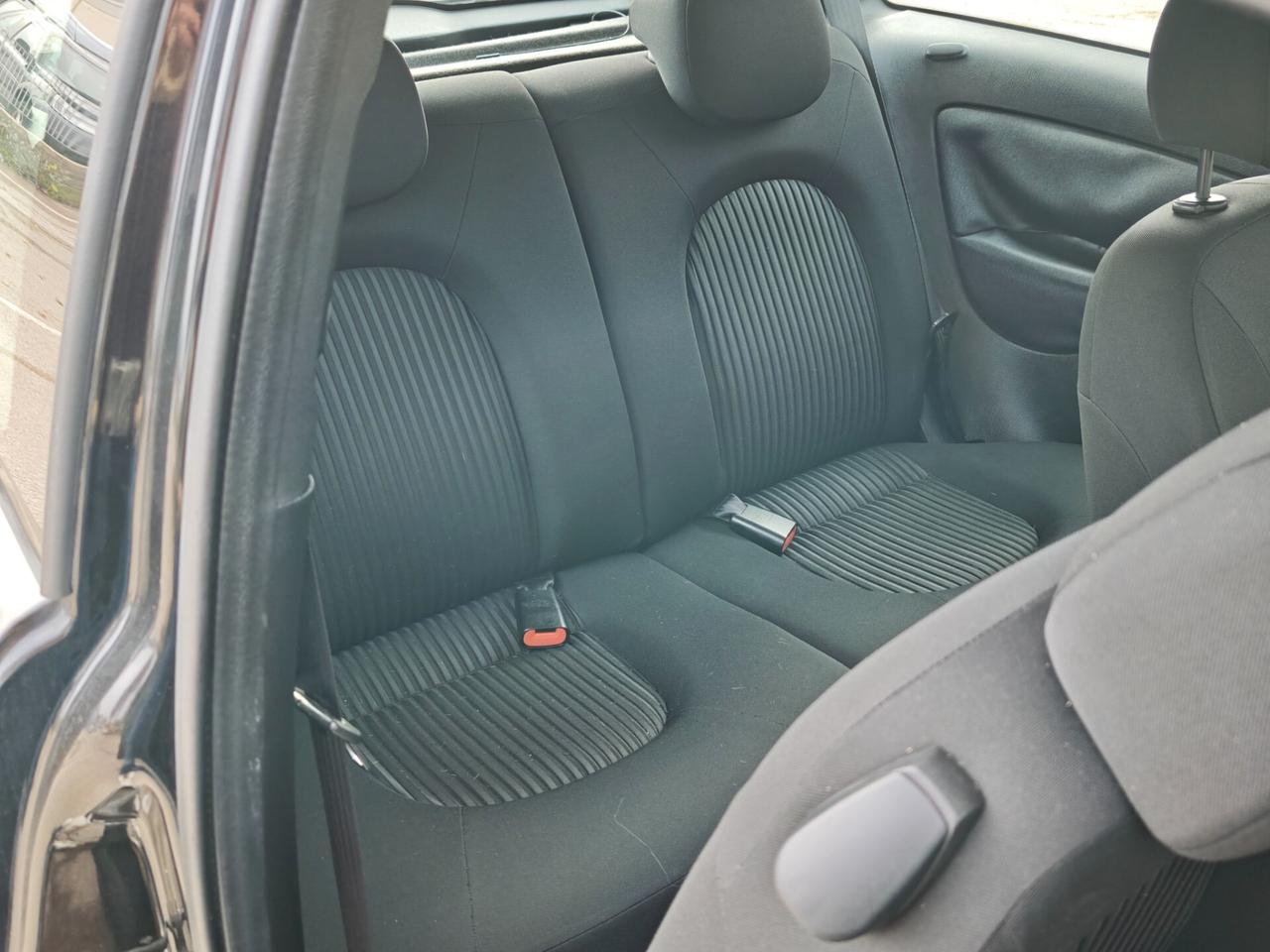 Lancia Ypsilon 1.3 MJT 75 CV OK NEOPATENTATI