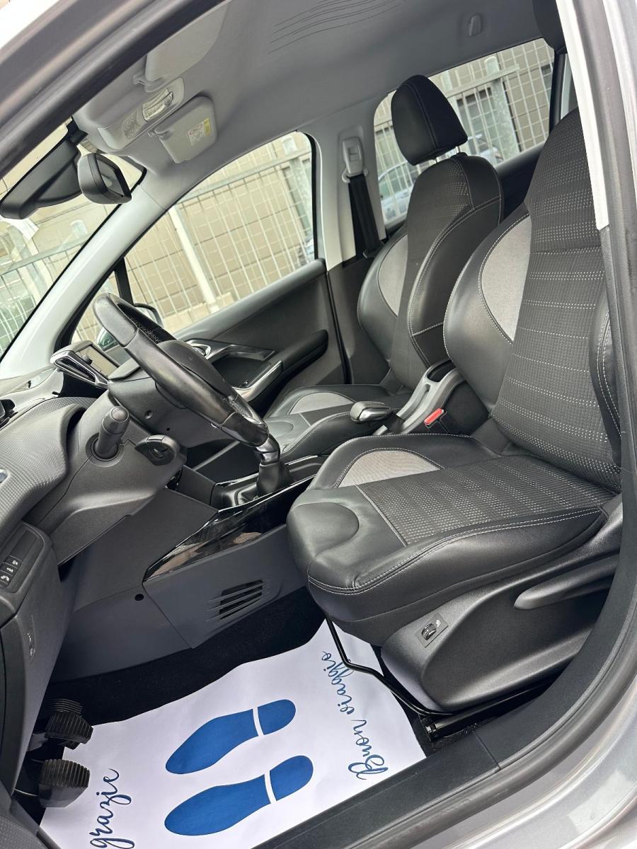 PEUGEOT - 2008 - PureTech Turbo 110 S&S Allure