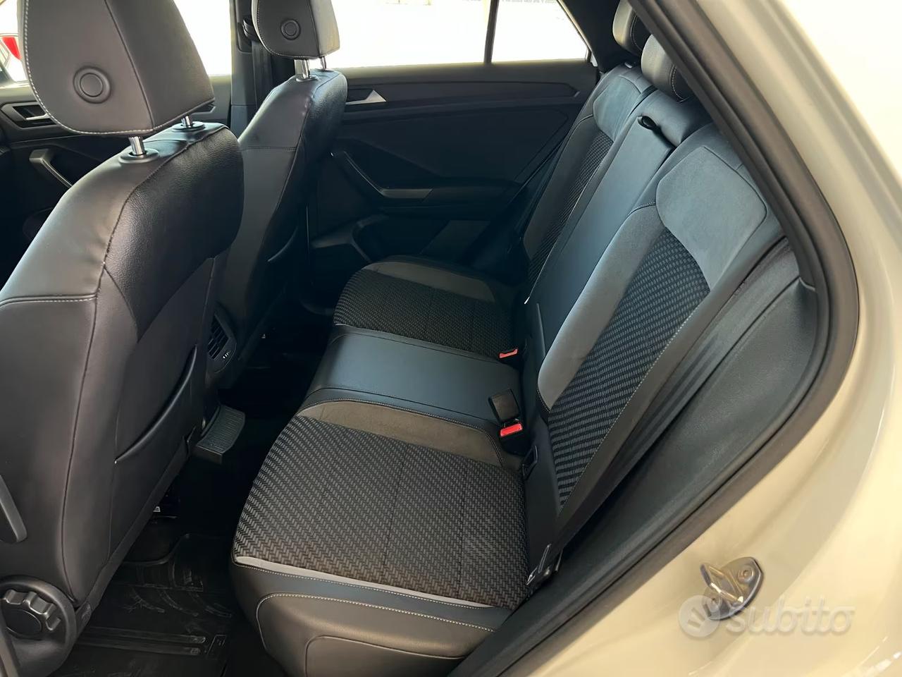 Volkswagen T-Roc 2.0 tdi RLINE 150cv dsg