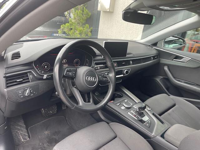 Audi A5 SPB 40 TFSI S tronic Business