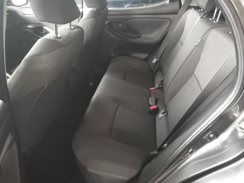 Toyota Yaris Hybrid Trend MY22